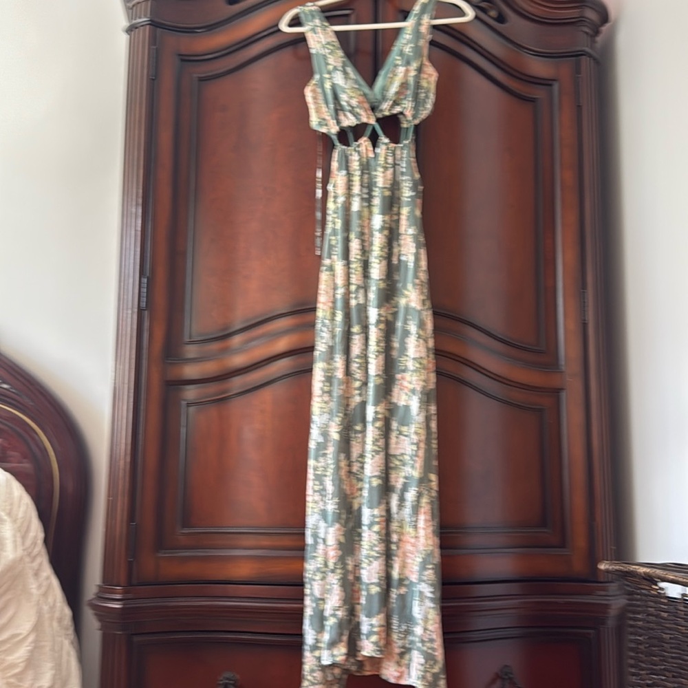 HELLO MOLLY FOREST FAIRY MAXI DRESS SAGE - size small